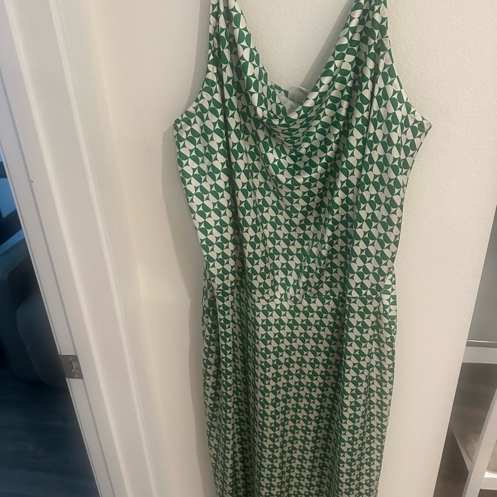 Ava & Viv Green and White Midi Dress